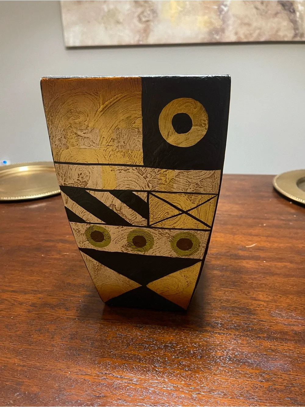Decorative Geometric Gold and Black Vase